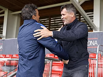 PIC: Roy Keane watches Barcelo...