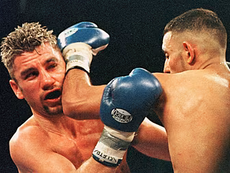 Wayne McCullough recalls his P...
