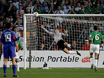 WATCH: Shay Given's outsta...