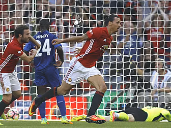 Zlatan Ibrahimovic winner give...