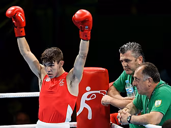 Michael Conlan wins Olympic op...