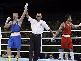 The Thai boxer who lost to Con...
