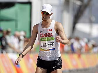 Canadian race-walker turns dow...