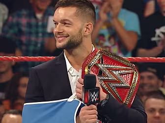  Finn Balor relinquishes the W...