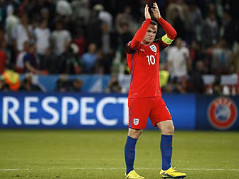 Wayne Rooney to remain as Engl...