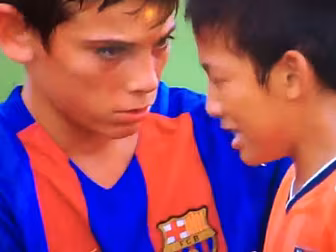 WATCH: Barcelona under-13s sho...