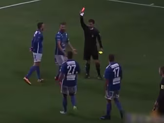 WATCH: Teammates have no sympa...