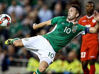 WATCH: Robbie Keane scripts an...