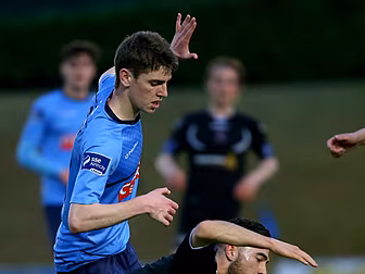 UCD's Dylan Watts signs fo...