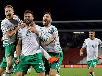 Player Ratings: Ireland toil i...