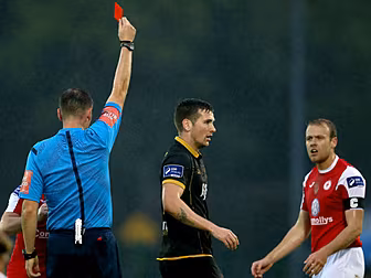 In Pictures: Dundalk extend th...