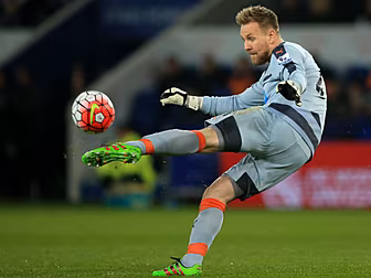 Ireland goalkeeper Rob Elliot...