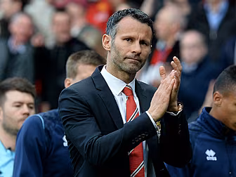 Ryan Giggs says Swansea "d...
