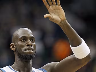 WATCH: NBA great Kevin Garnett...