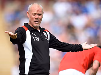 Barnsley sack assistant head c...