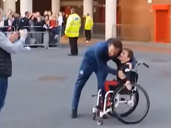 WATCH: Classy Juan Mata made a...