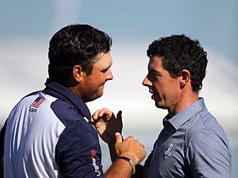 USA win the Ryder Cup as Europ...