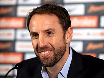 Gareth Southgate picks "ou...