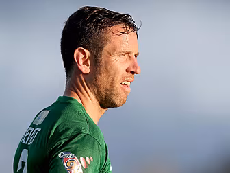 Cork City's Alan Bennett e...