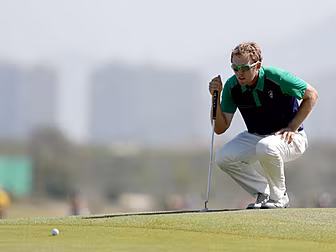Seamus Power begins life on th...