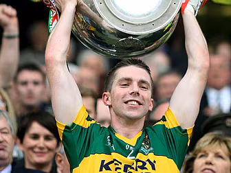Marc Ó Sé announces his retire...