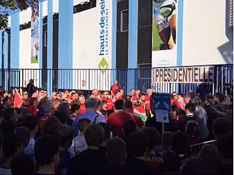 Munster fans in Paris pay an e...