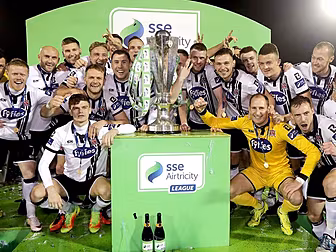 GALLERY: Dundalk presented wit...