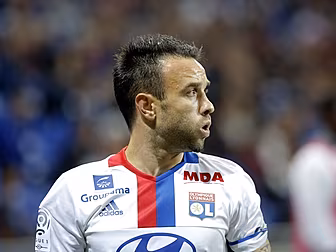 Lyon condemn false reports on...