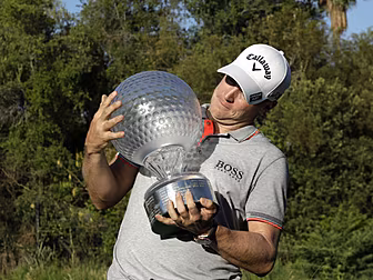 Alex Noren powers to victory i...