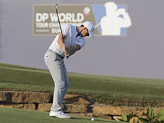 Rory McIlroy endures tough sta...