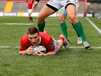 In Pictures: Munster go top of...