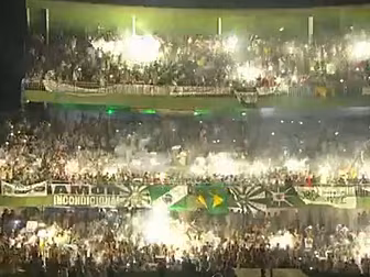 WATCH: Rival fans gather to pa...