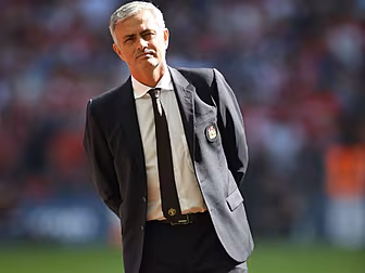Manchester United open to exte...