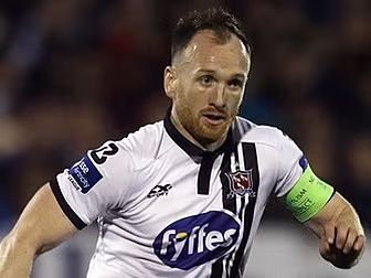 Dundalk re-sign captain Stephe...