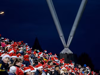 PRO12 sees record festive crow...