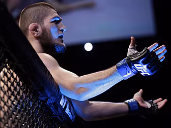 Khabib Nurmagomedov offers Ton...