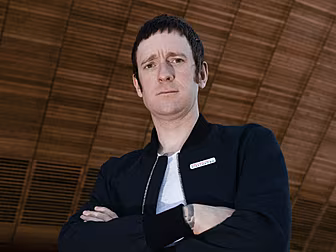 Bradley Wiggins signs up for a...