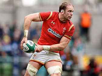 Alun-Wyn Jones to be named Wal...