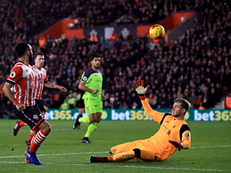 Nathan Redmond takes centre st...
