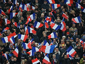France increase charm offensiv...
