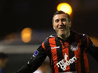 Jason Byrne signs up for 2017...