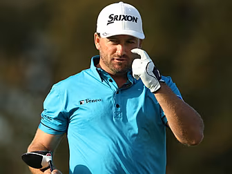 Graeme McDowell keeps within t...