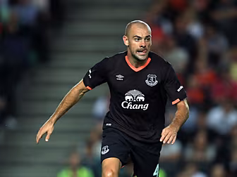 Sunderland confirm Darron Gibs...