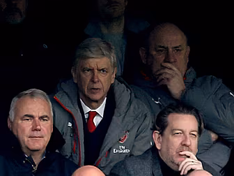Arsene Wenger defends Arsenal...