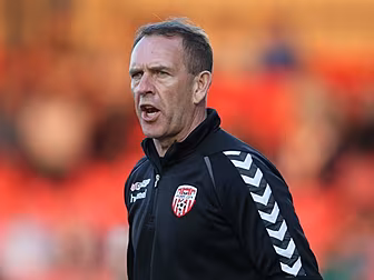 Kenny Shiels outlines behind t...