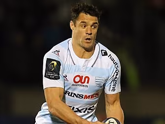 Dan Carter apologises after ar...
