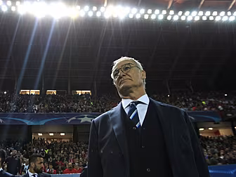 Claudio Ranieri sacked by Leic...