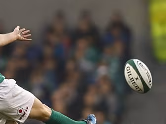 Ireland consolidate grip on fo...