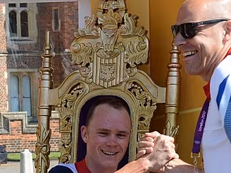 Chris Froome throws support be...