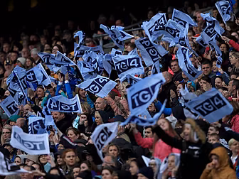 Dublin and Mayo Ladies teams t...